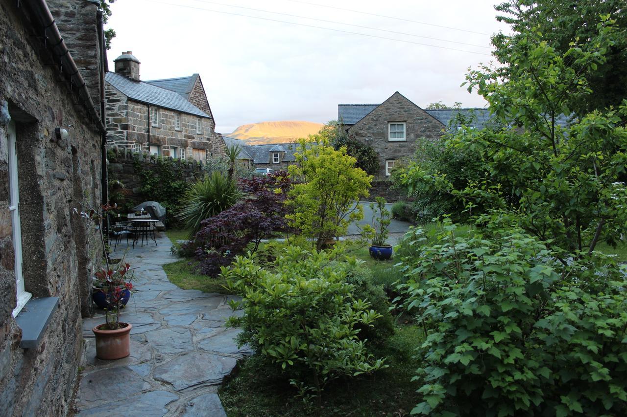 Villa Yr Hen Feudy Barmouth Exterior foto